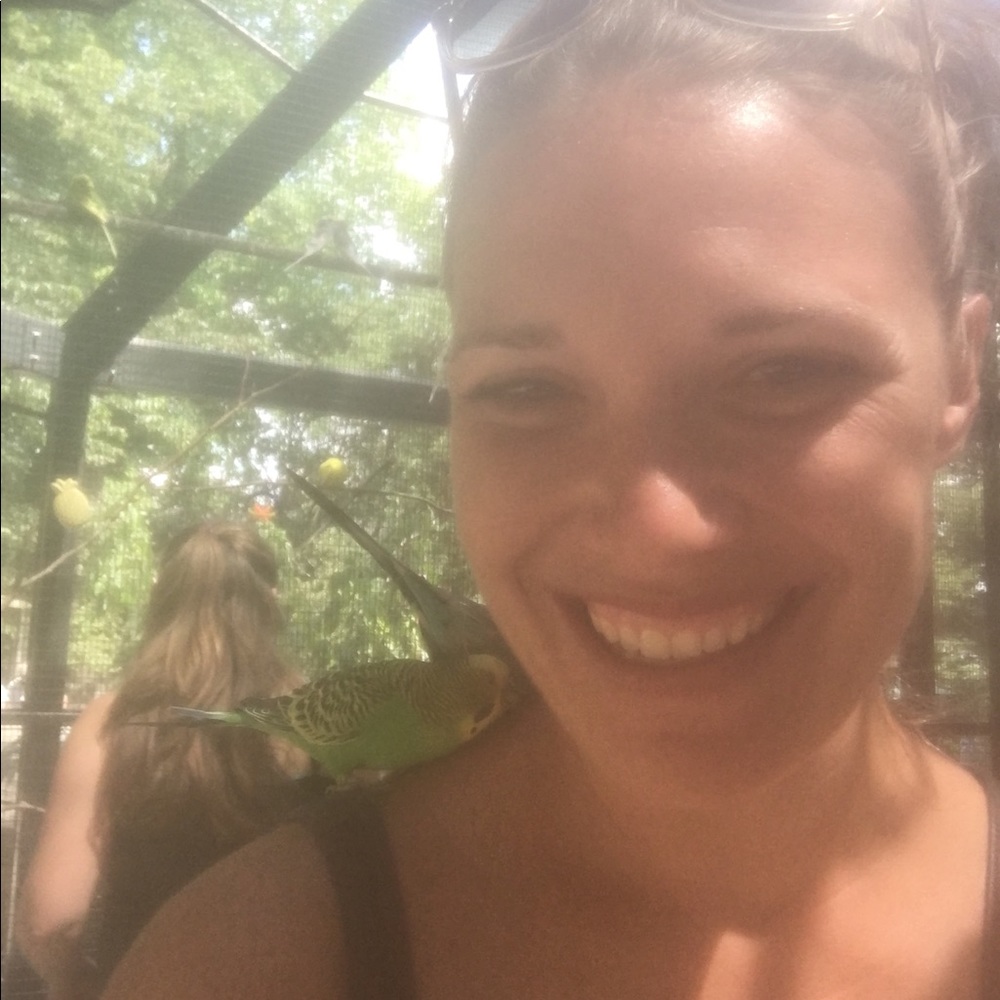 Meet your Posher, Ayme
